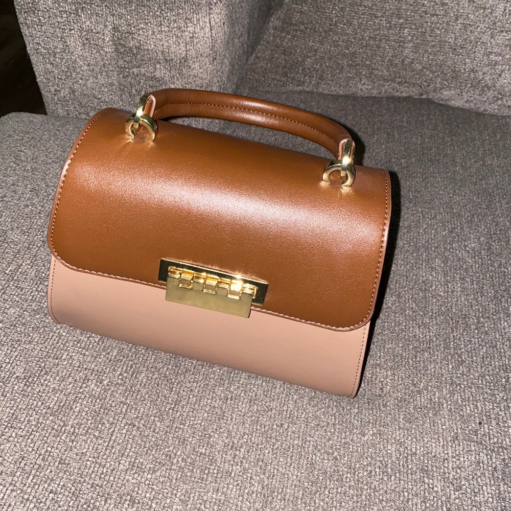 Handbag - Picture 4 of 6